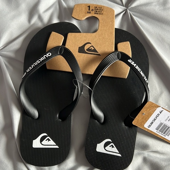 Youth Quiksilver Molokai Sandals Size 1 - Picture 2 of 3